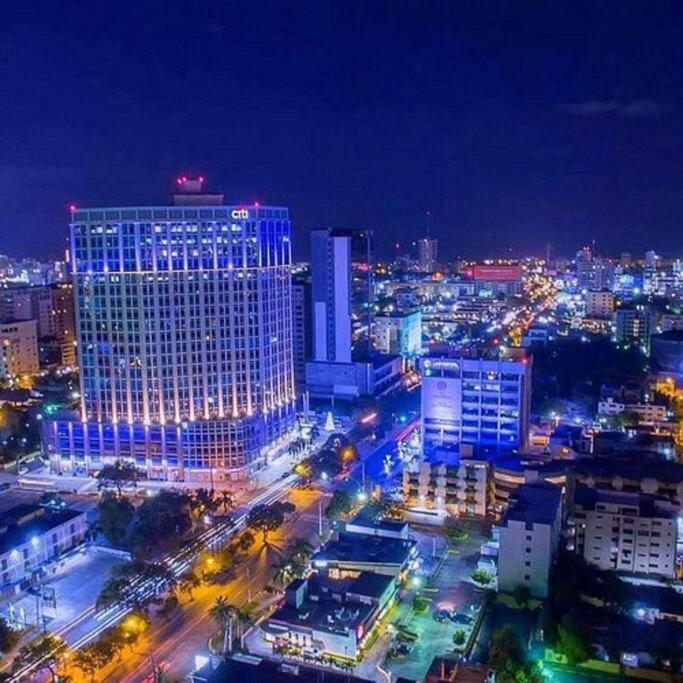 Dom. Rep. Exclusive 2 Bed Apt. Evaristo Morales Santo Domingo Esterno foto
