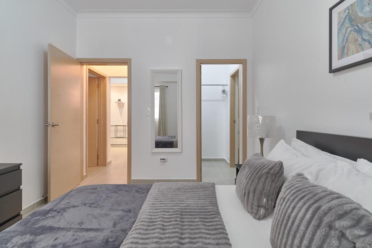 Dom. Rep. Exclusive 2 Bed Apt. Evaristo Morales Santo Domingo Esterno foto