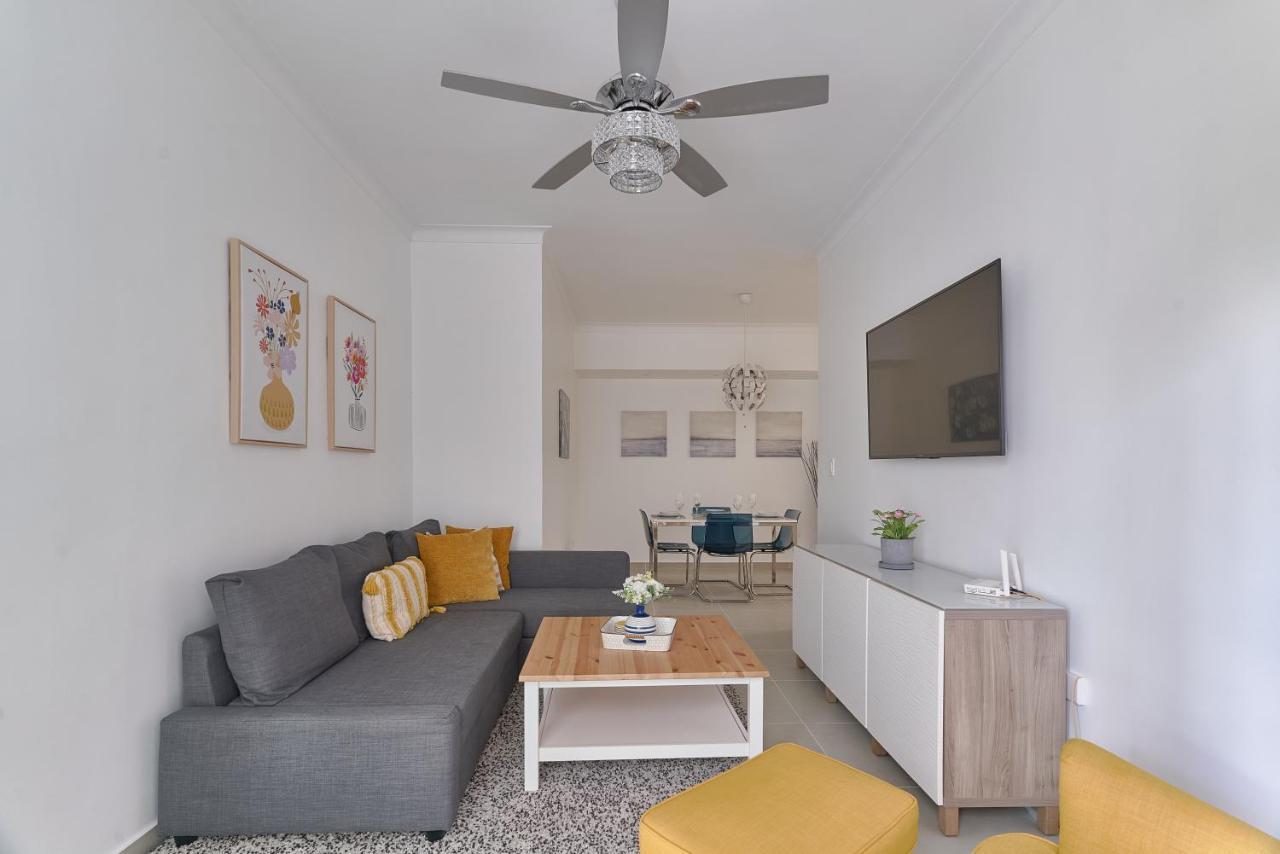 Dom. Rep. Exclusive 2 Bed Apt. Evaristo Morales Santo Domingo Esterno foto